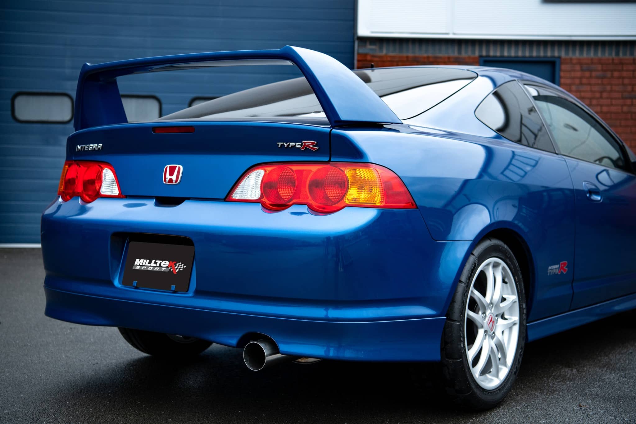 Milltek Cat Back Exhaust - Honda Integra Type R (DC5) - Image 2