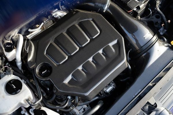 Eventuri Carbon Engine Cover - Volkswagen Golf MK8 R & GTI - Image 5