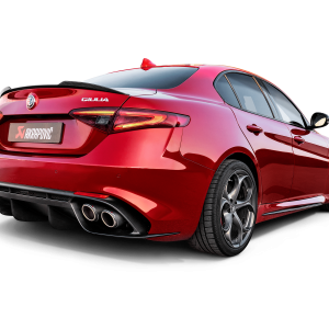 Akrapovic Evolution Exhaust - Alfa Romeo Giulia Quadrifoglio