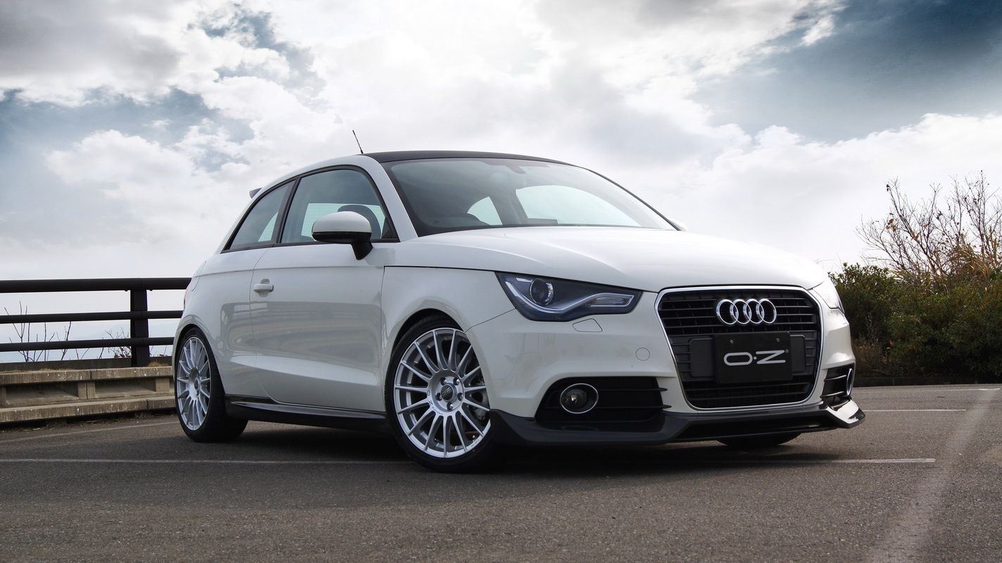 OZ Superturismo LM Matt Race Silver - Audi S1 - Image 5