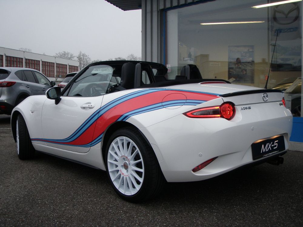 OZレーシング OZ Superturismo WRC ホワイト 17インチ 4H108 7J+42 4本 75 業販4本購入で送料無料 OZ Racing Superturismo WRC - Volkswagen Up GTI